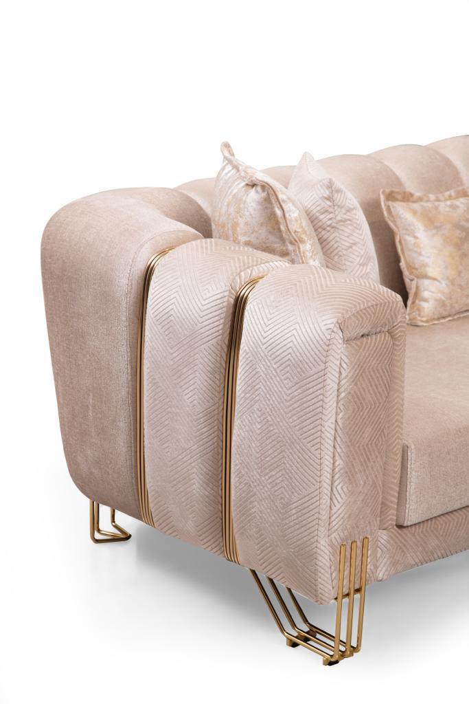 Almira Sofa Set